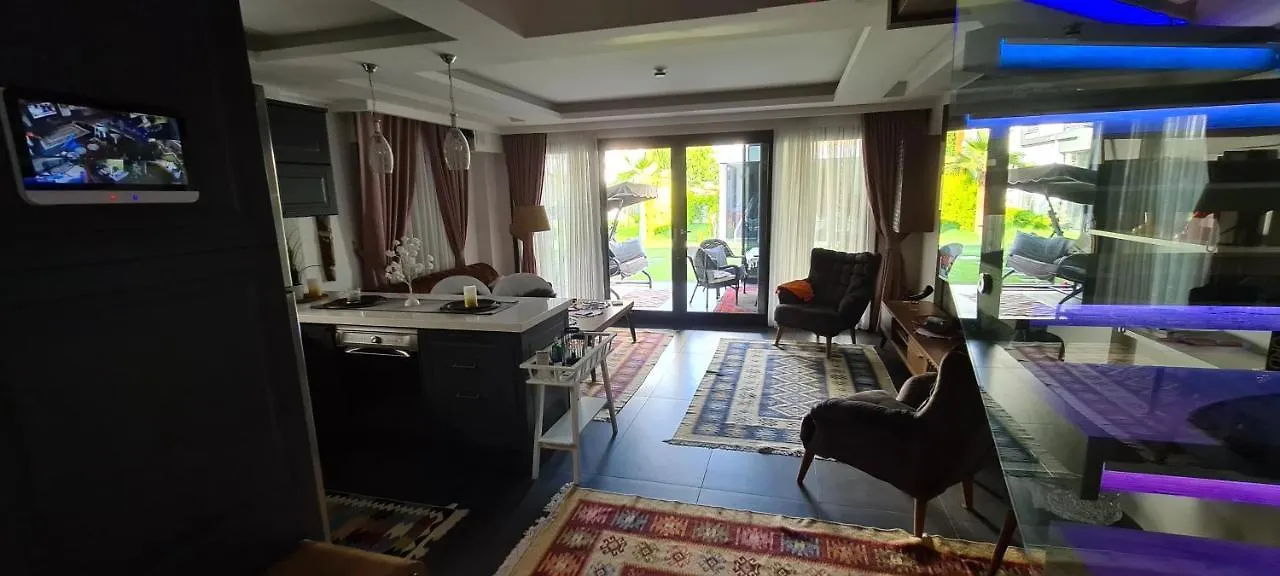 Traumvilla In Kuşadası Villa