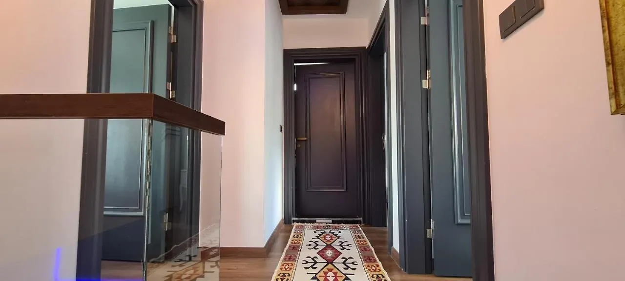Traumvilla In Kuşadası 0*,